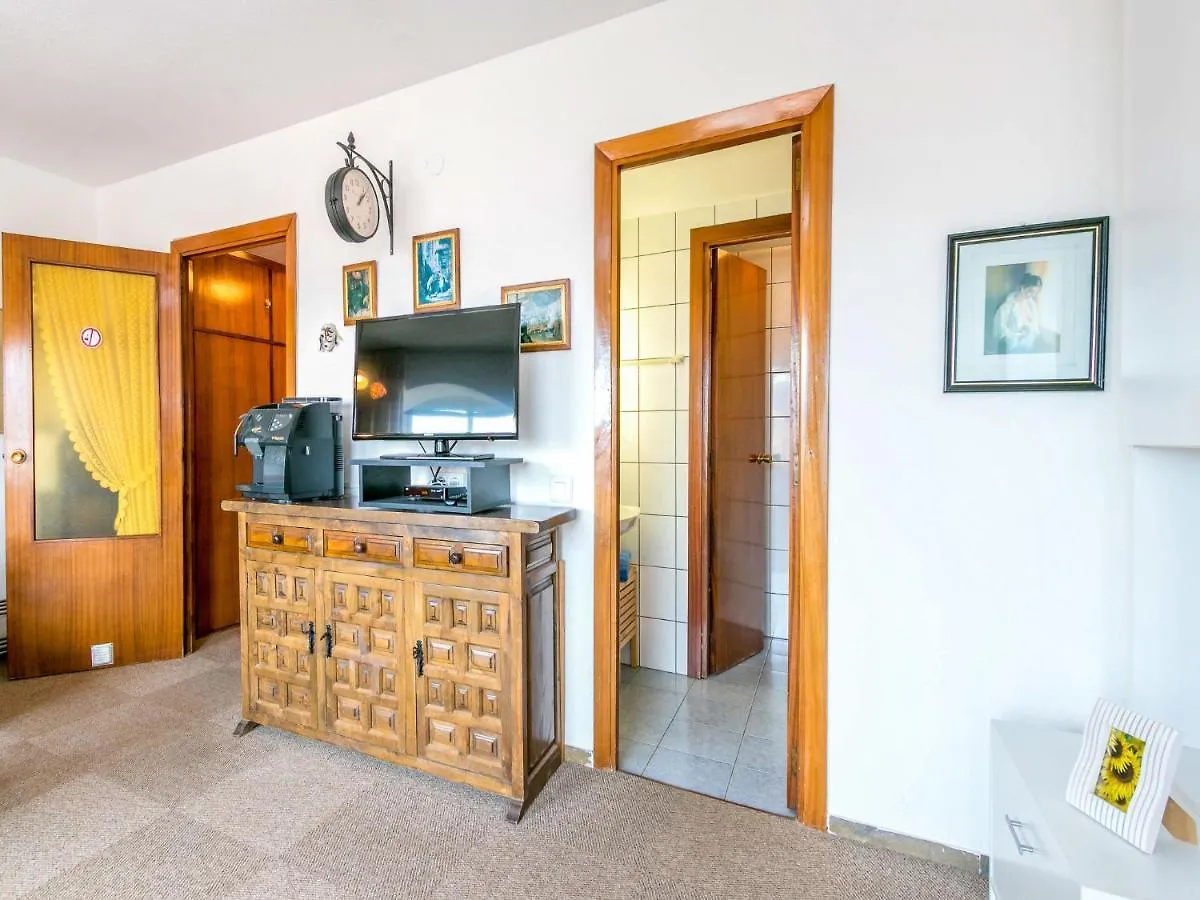 Studio Roses Holiday Center-20 By Interhome